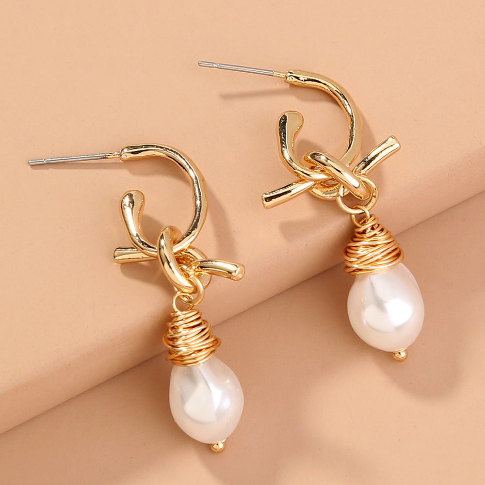 Knotted Hand-wrapped Pearl Earrings Jewelry Earrings C-shaped Simple And Versatile Elegant Earrings