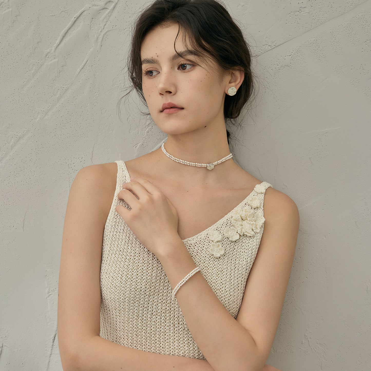 Moon Shadow Camellia Bracelet – Elegant Double Strand Floral Design