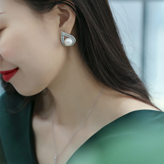 Large Freshwater Pearl Stud Earrings | Elegant Statement Pearl Jewelry