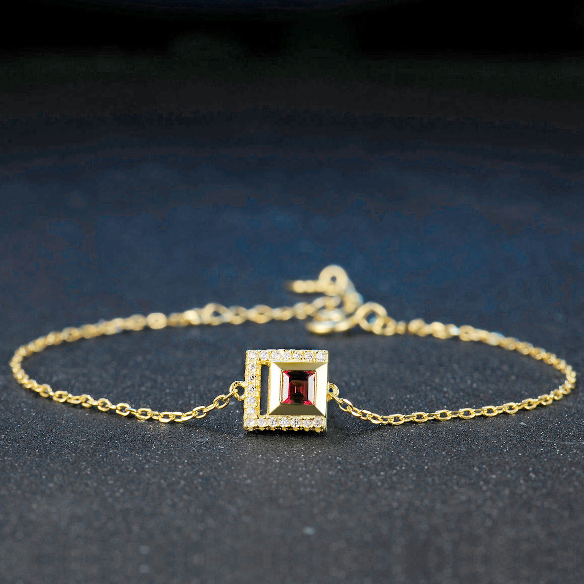 Garnet Glow™ – Natural Garnet Bracelet in Gold-Plated Sterling Silver | Minimal Luxury Jewelry