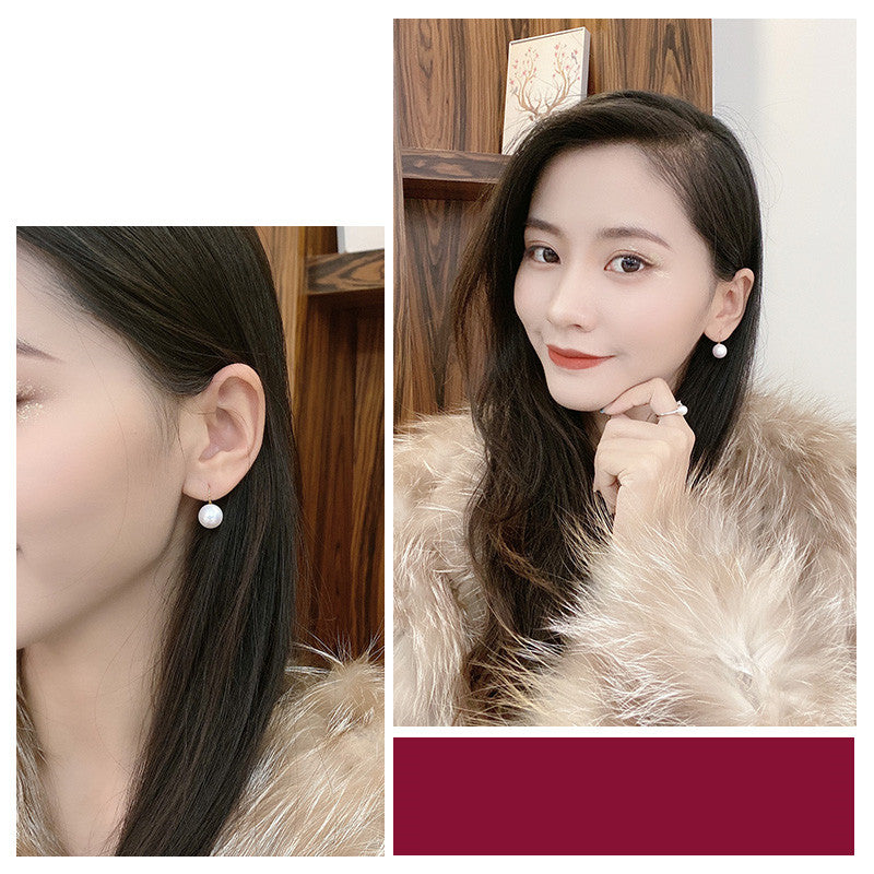 Bright Moonlight  freshwater pearl earrings  gold ear hooks  fashionable jewelry  women accessories  elegant earrings  pearl jewelry