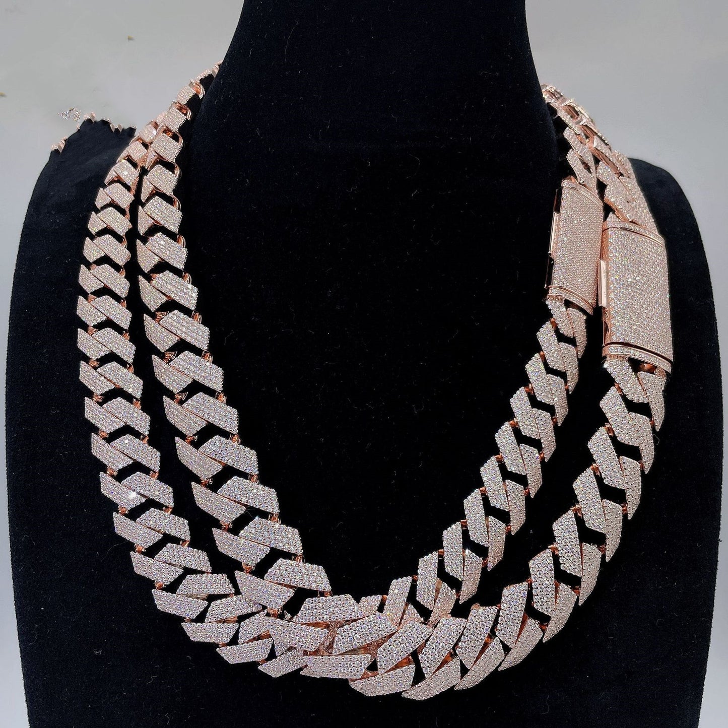 18mm Moissanite Cuban Link Chain Necklace | S925 Sterling Silver, Iced Statement Chain