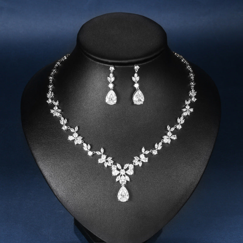 Crystal Bridal Necklace & Earrings Set | Elegant Wedding Jewelry for Brides